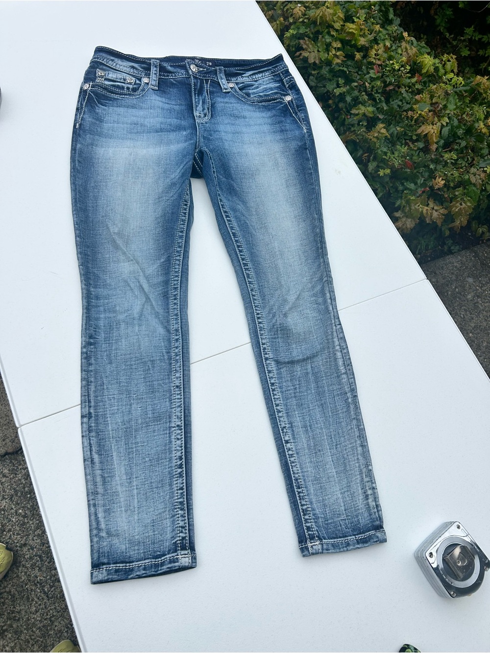 Miss Me Skinny Jeans in Medium Light Blue Wash